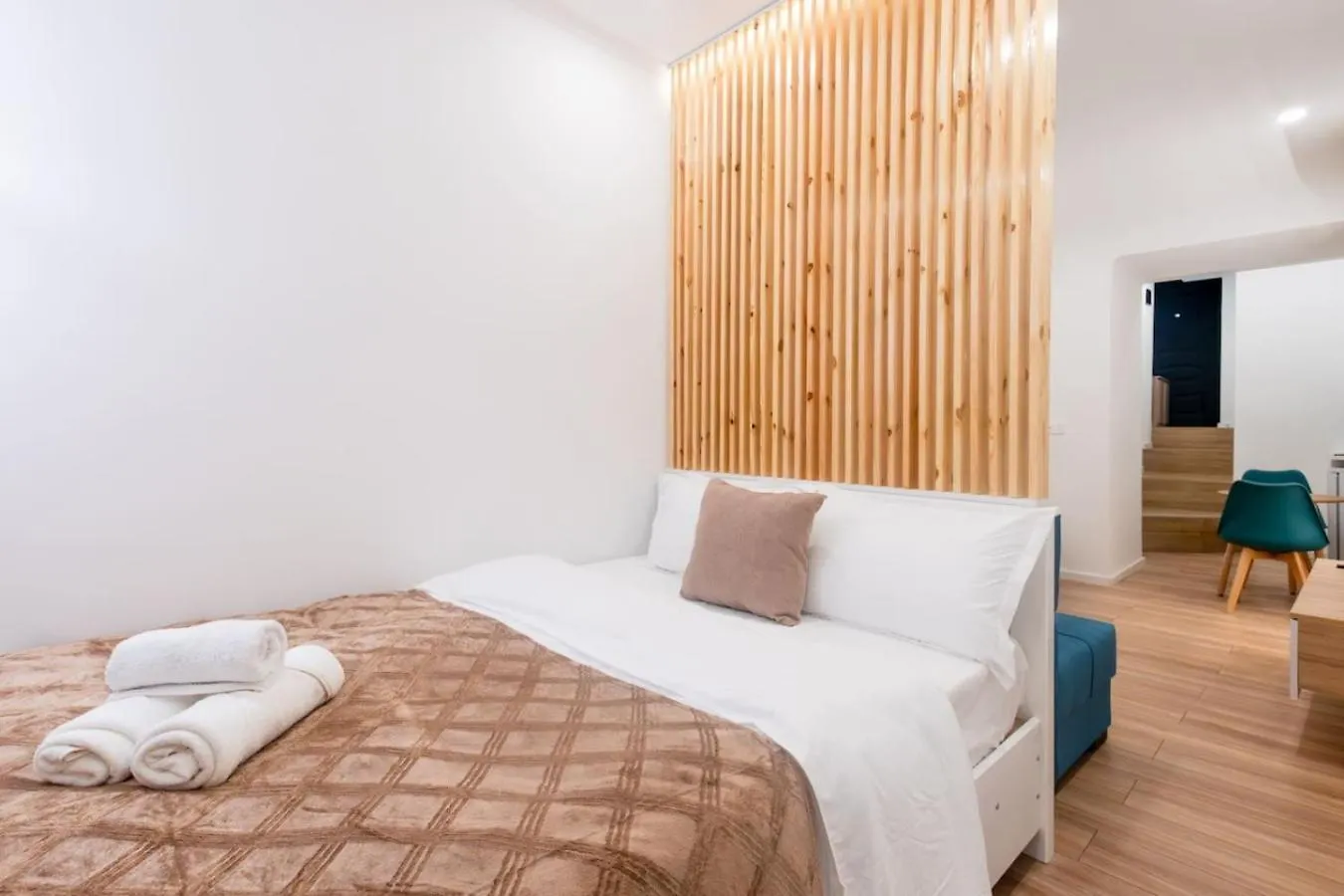 The Heart Of Tbilisi Hideaway Apartman